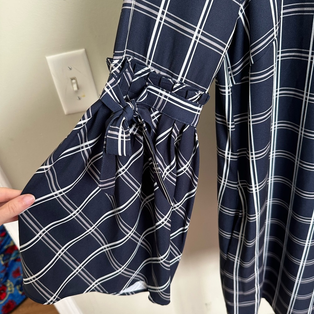 ECI New York Womens Navy Blue and White Plaid Longsleeve Midi Shift Dress size 4 - Picture 2 of 8